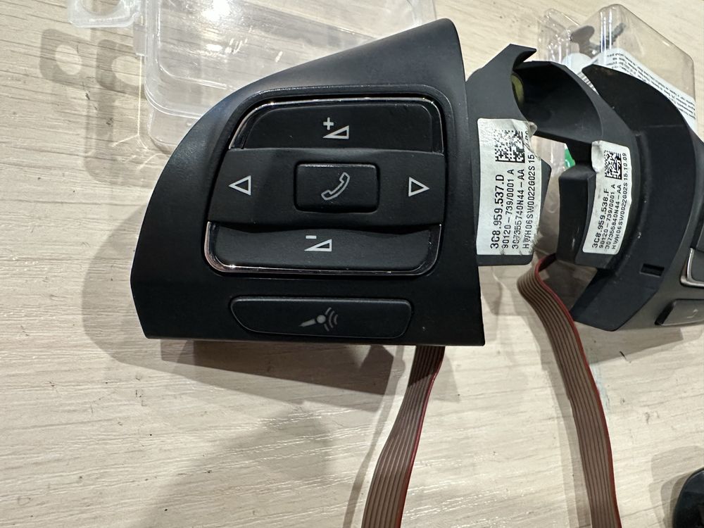 Кнопка руля блок мультируль VW CC B7 B6 Golf 6 Polo Jetta Tiguan