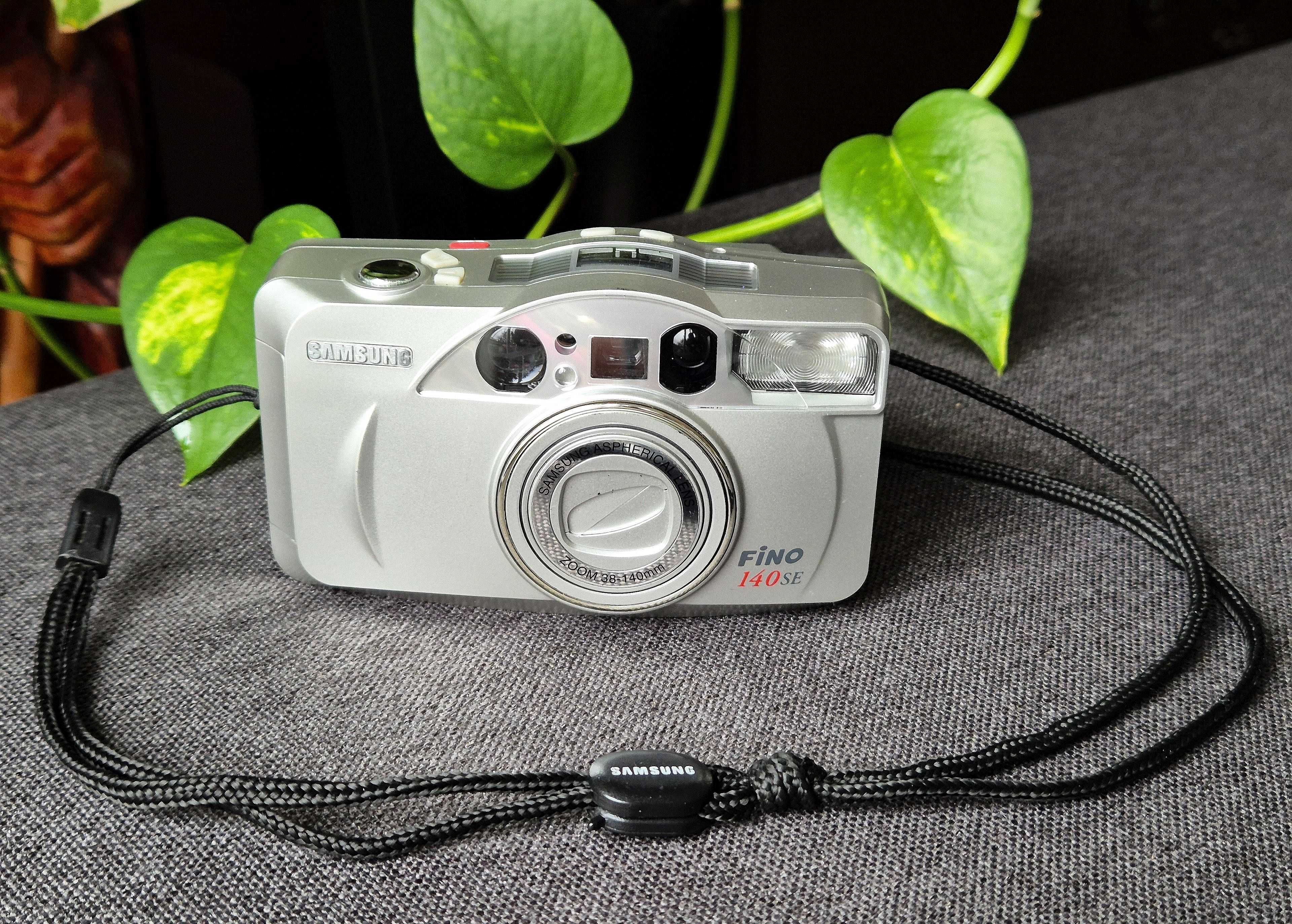 Aparat SAMSUNG Fino 140 SE ZOOM 38-140mm