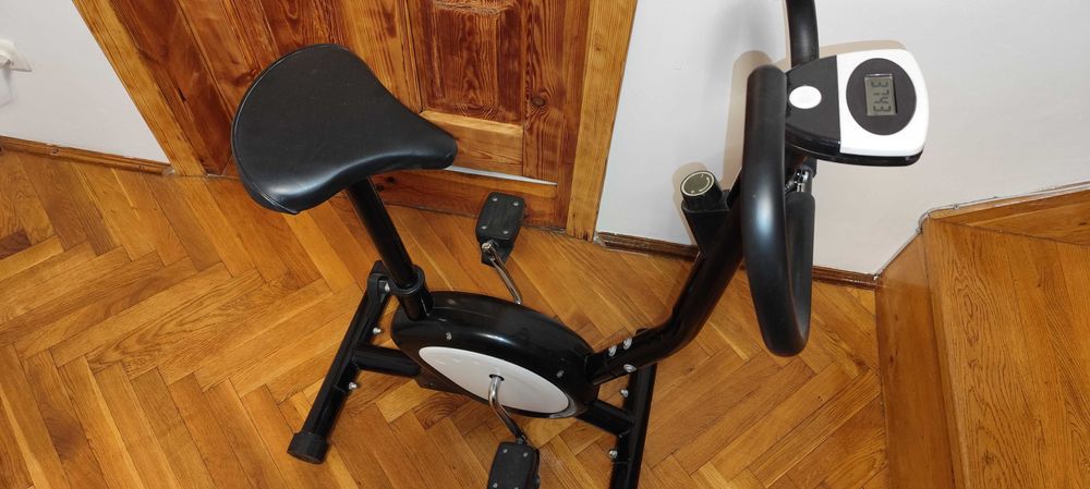 Rowerek stacjonarny do ćwiczeń