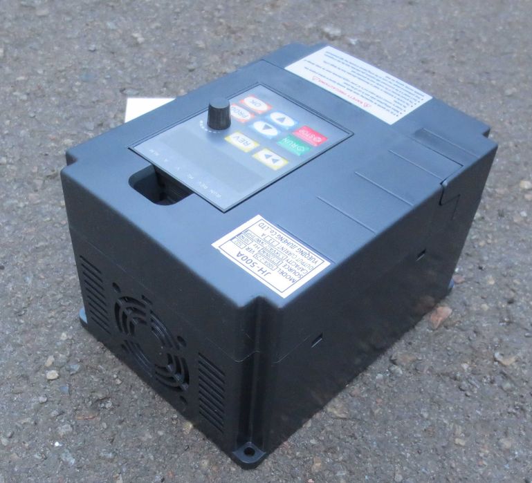 Частотный преобразователь 220в -220в. 2.2кВт