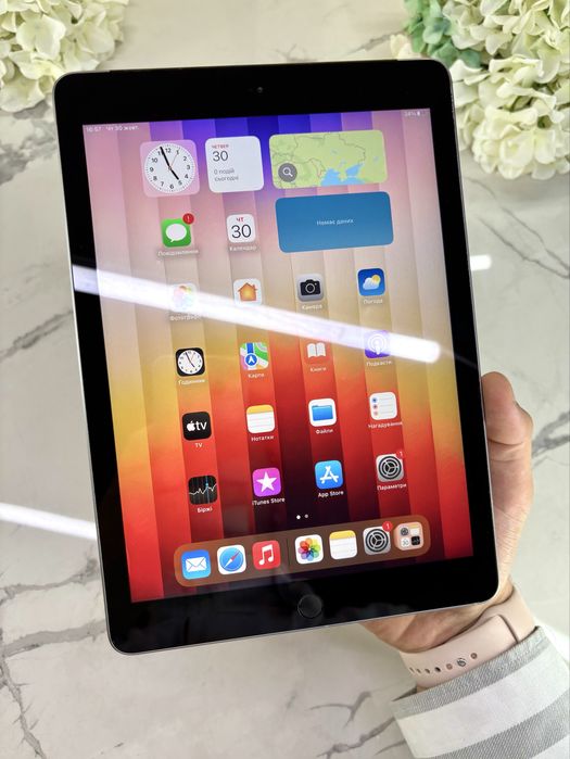 Майже Новий iPad 5 128GB 100%АКБ Space Gray (Магазин Гарантія)