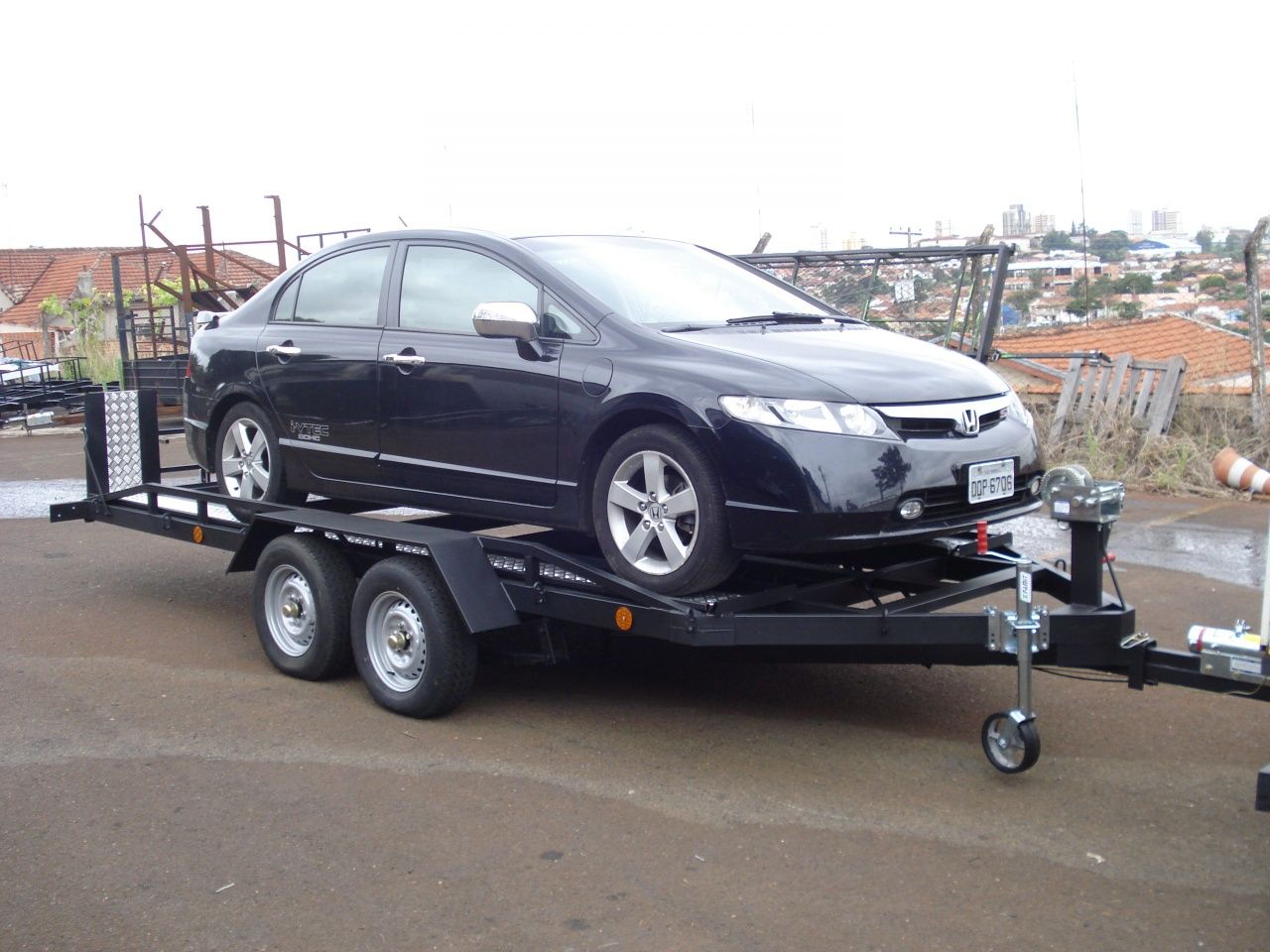 Faço  transportes e mudanças