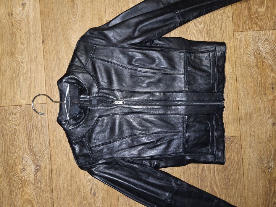 Шкіряний піджак жіночий