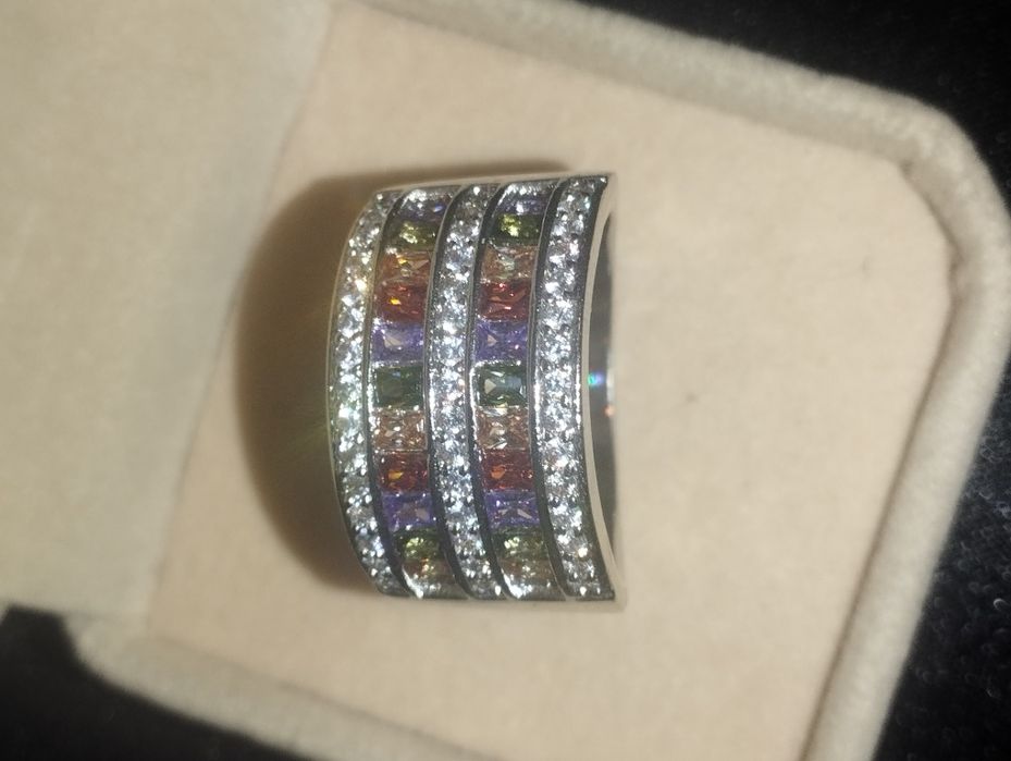 Кольцо серебро SW размер 19.5