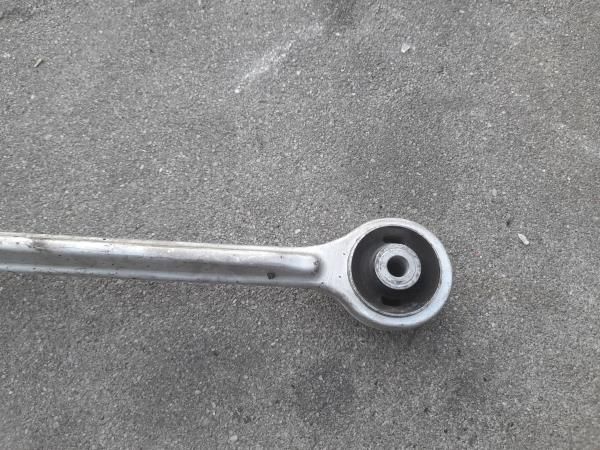 Braço de suspensão frente esquerdo AUDI A4 Avant (8D5, B5)