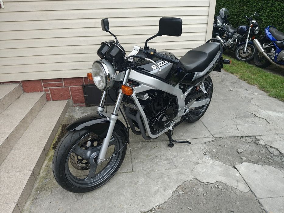 Suzuki GS 500 en CB xj kat. A 2