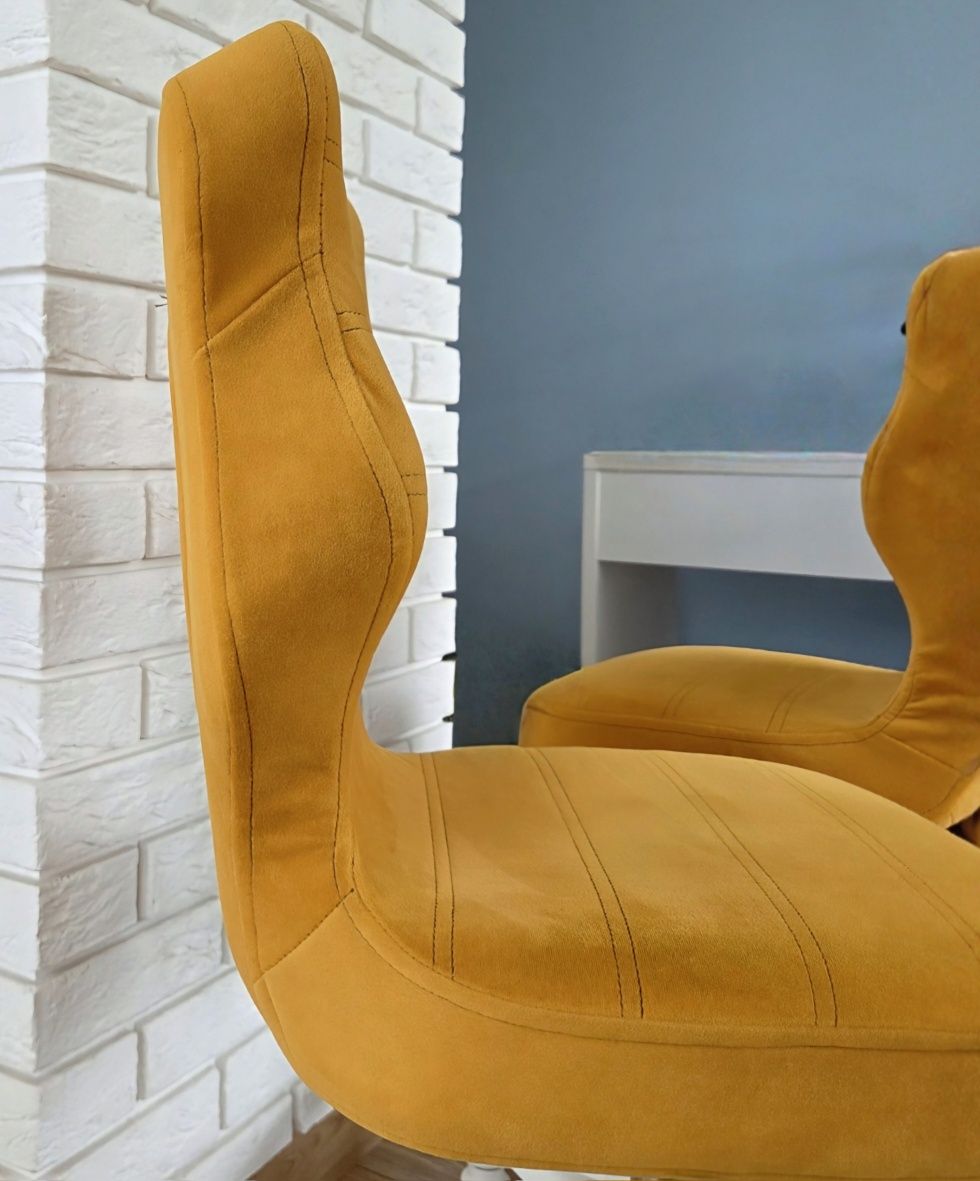 Ergonomiczne krzesła dla dzieci Entelo Petit (rozm. 3 i 4)