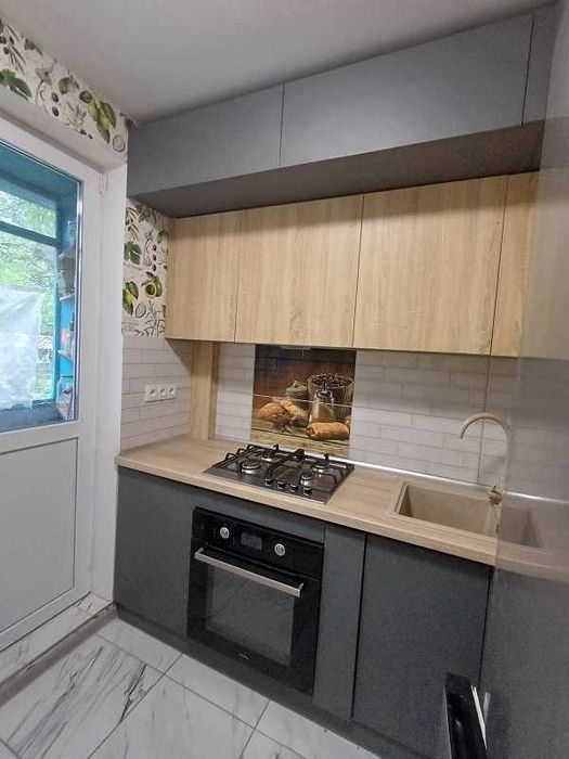 Продам 2кв. Новые Дома Дворец Спорта с капремонтом (404405)