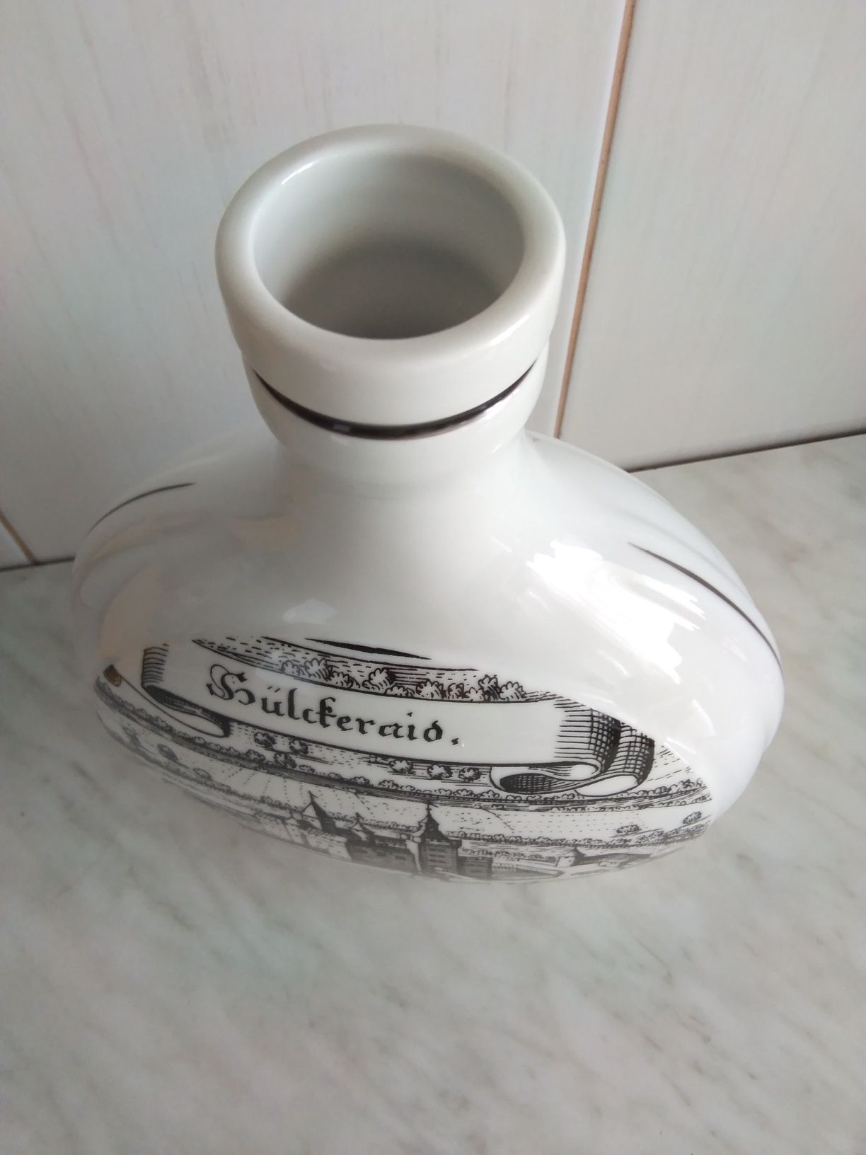 Duża karafka butelka porcelana