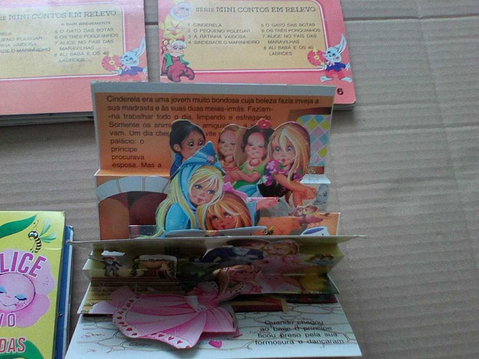 Série Mini Contos em Relevo - Conjunto