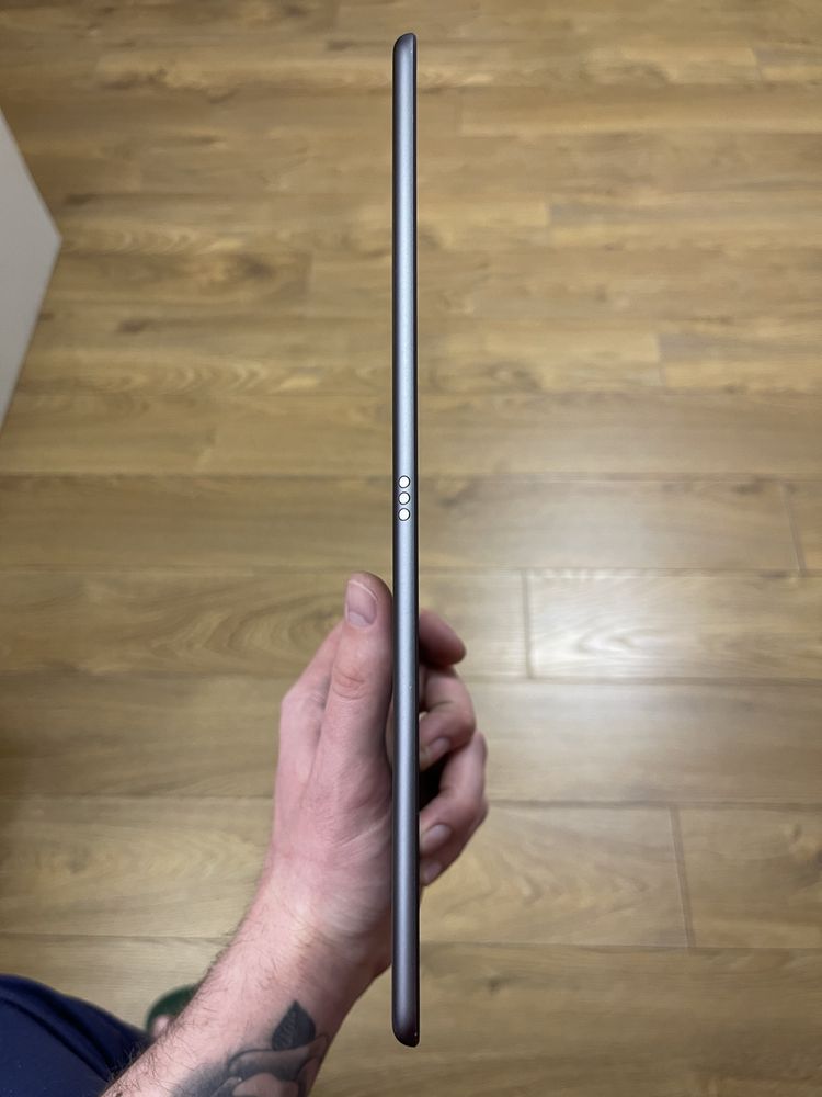 iPad Air 3-покоління (2019) 64gb Wi-Fi