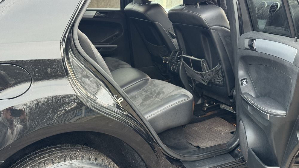 Авто в наявності