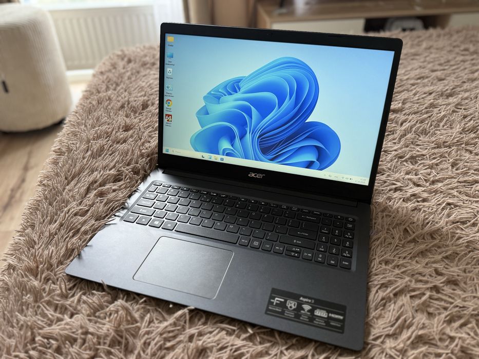Acer aspire 3, 2020 рік, хороша батарея
