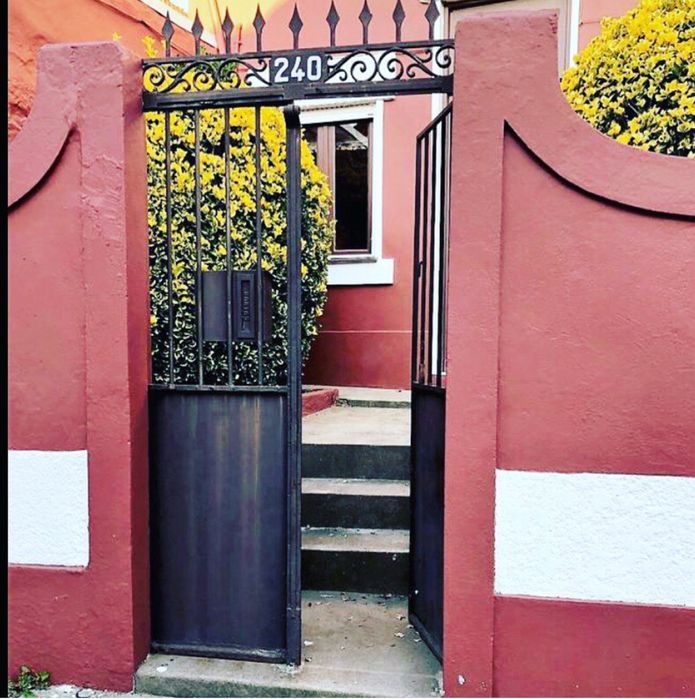 Casa com jardim para aluger temporario . Mobilada