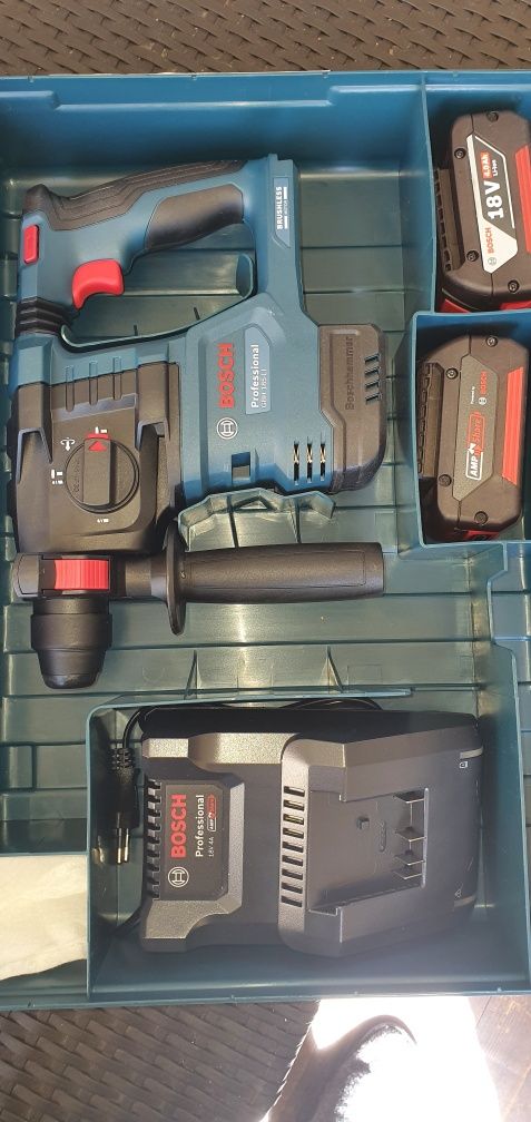 Перфоратор Bosch