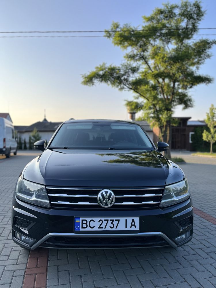 Продам Volkswagen Tiguan SEL