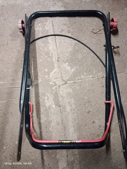 Sprzedam częsci do lawety kosiarki Murray MP 500 brigga 500 series