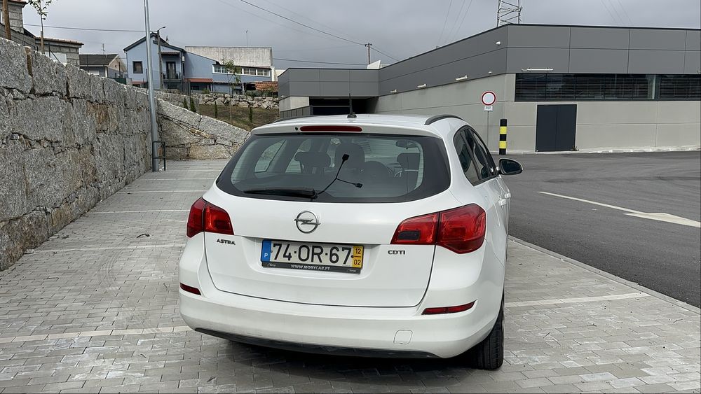 Opel Astra Sports Tourer 1.7CDTI