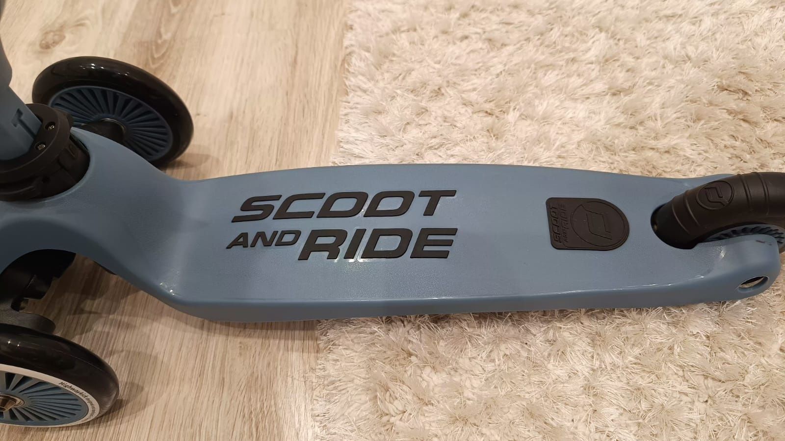 Hulajnoga/jeździk Scoot and Ride