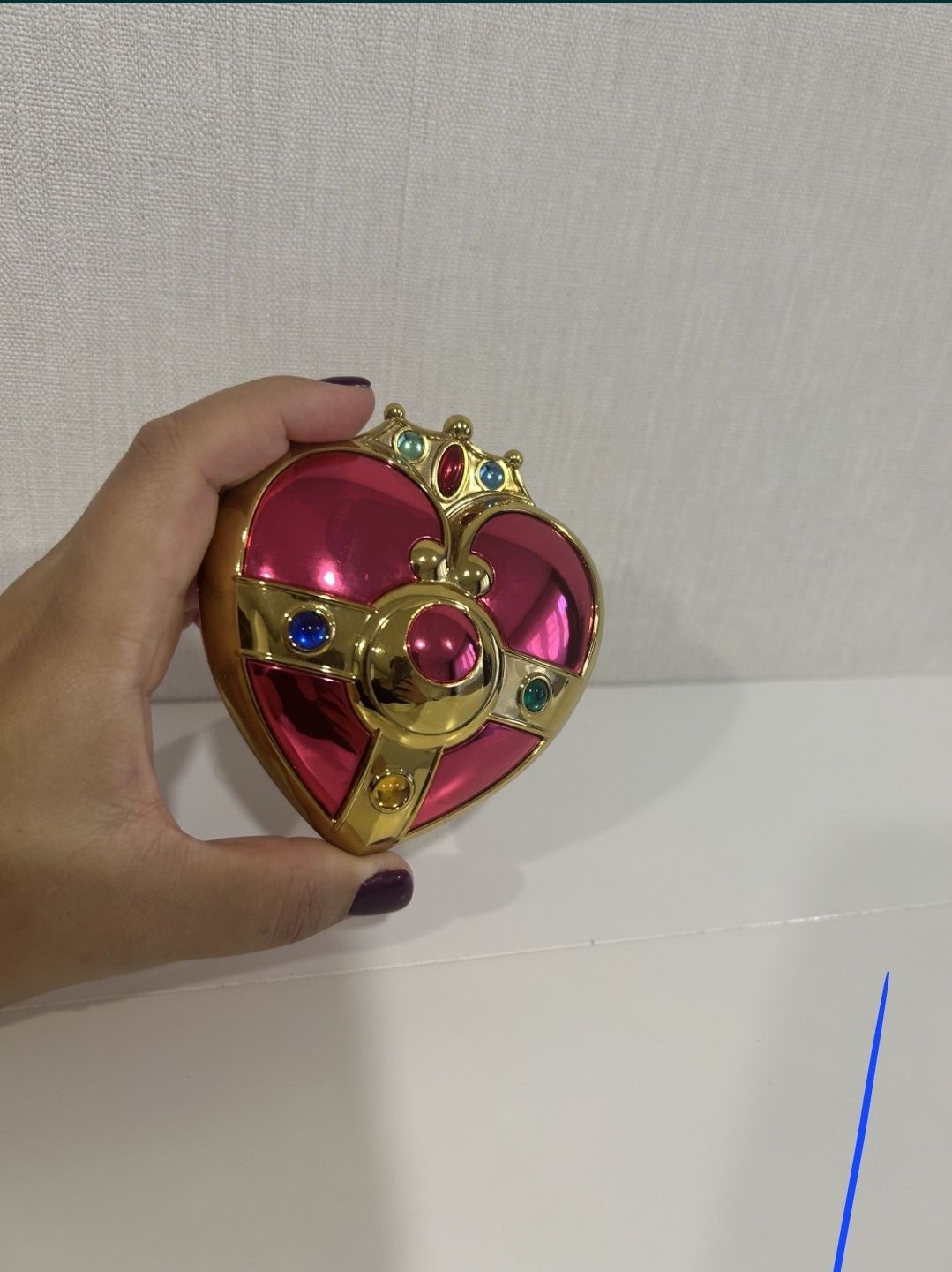 Продам аниме-атрибут Proplica heart compact