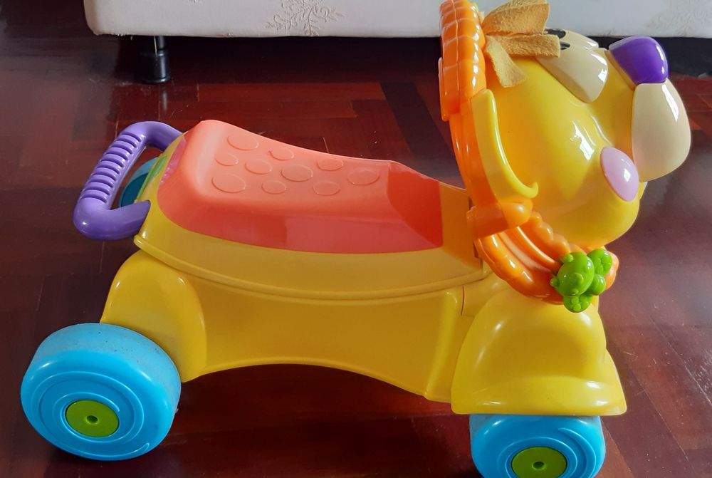Andador Leaozinho Fisher-Price