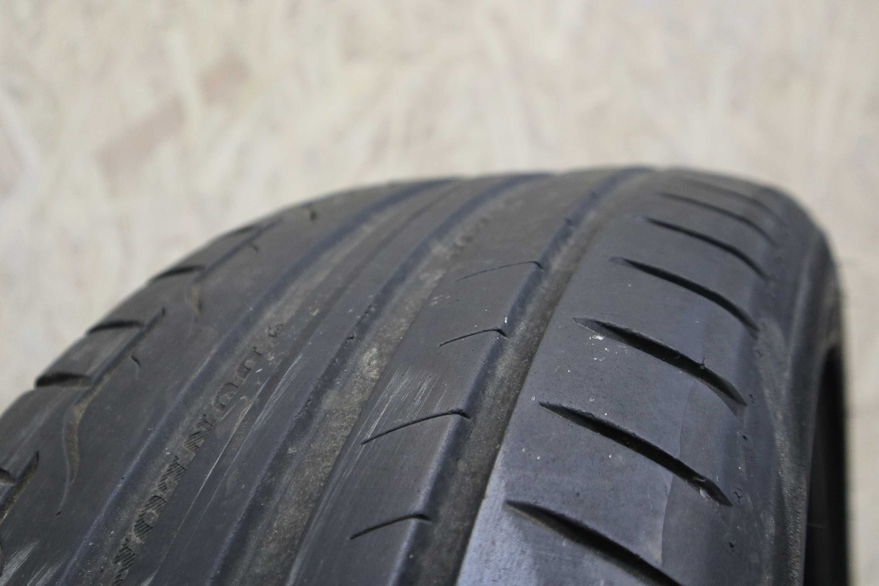 Пара літніх шин Dunlop Sport Maxx RT 225/45 R17 6 mm 2021