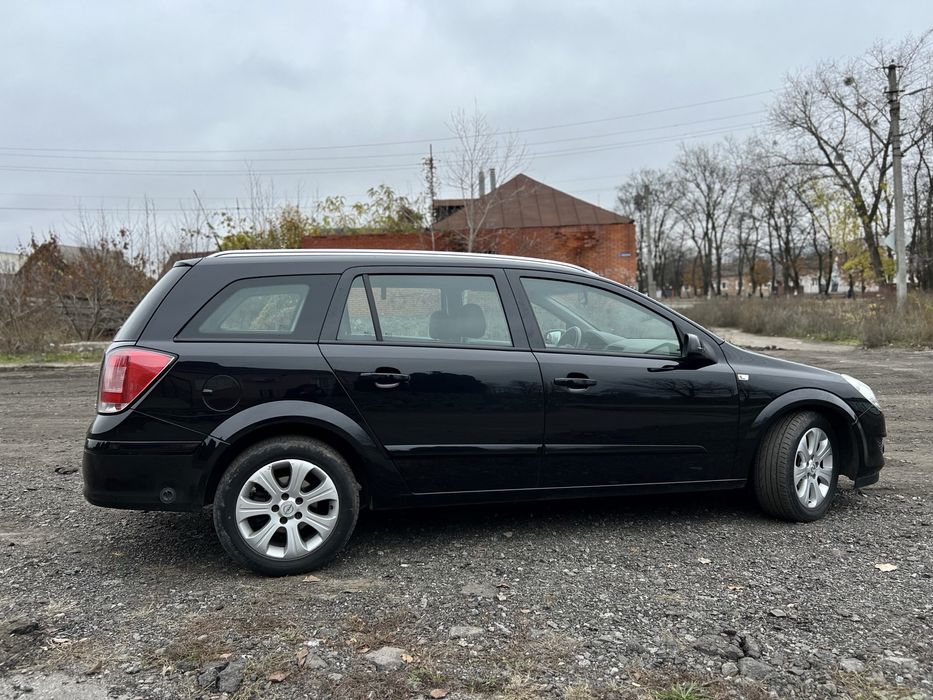 Продам  Opel Astra H 2008 рік 1.8 газ/ бенз