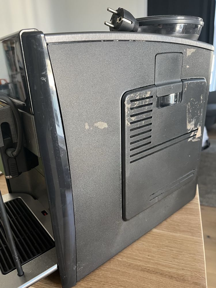 Ekspres Simens EQ.6 plus s700 uszkodzony
