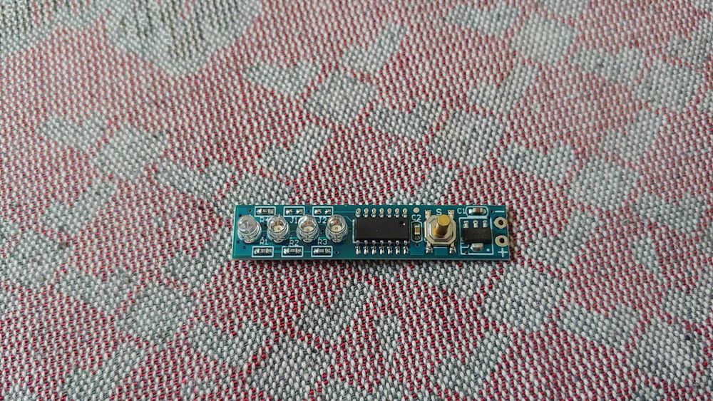 Индикатор заряда батареи аккумулятора свет Li-Ion 4.2v 25-100% новая