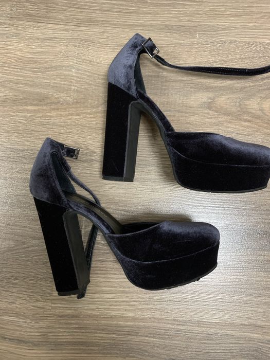 Туфлі Silvian Heach Італія