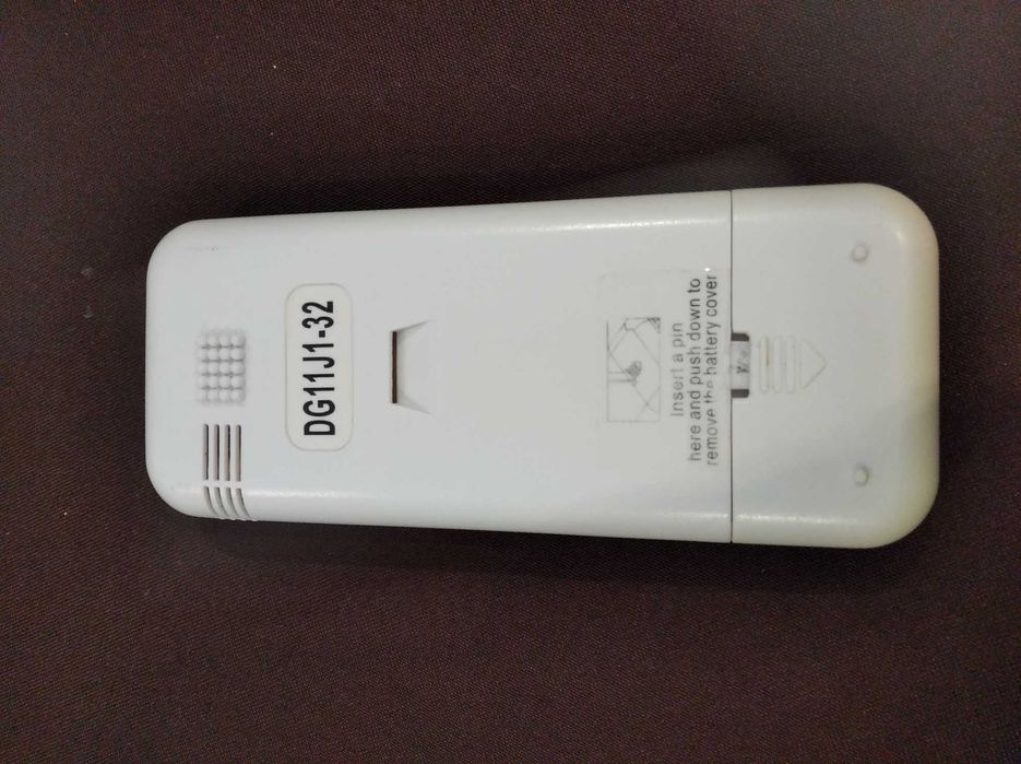 Controlo remoto para ar condicionado Whirlpool DG11J1-32