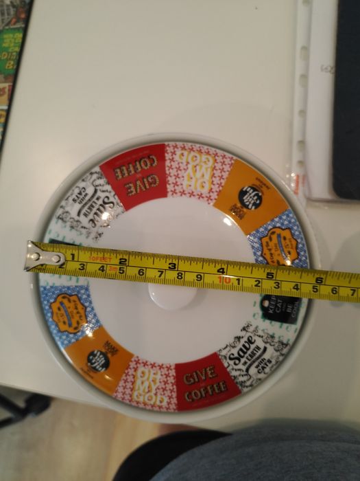 Caixa de cerâmica do gato preto