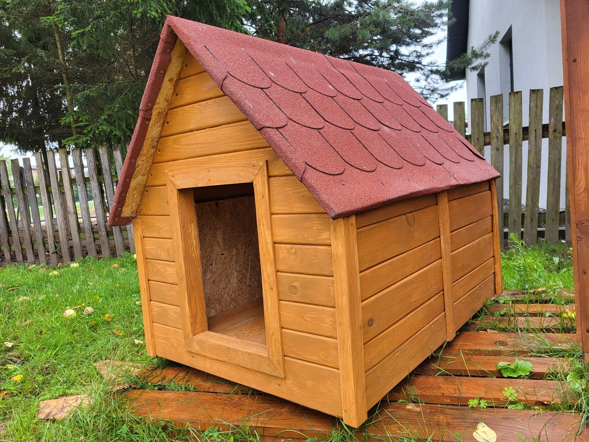 Buda ocieplona dla psa 120x80