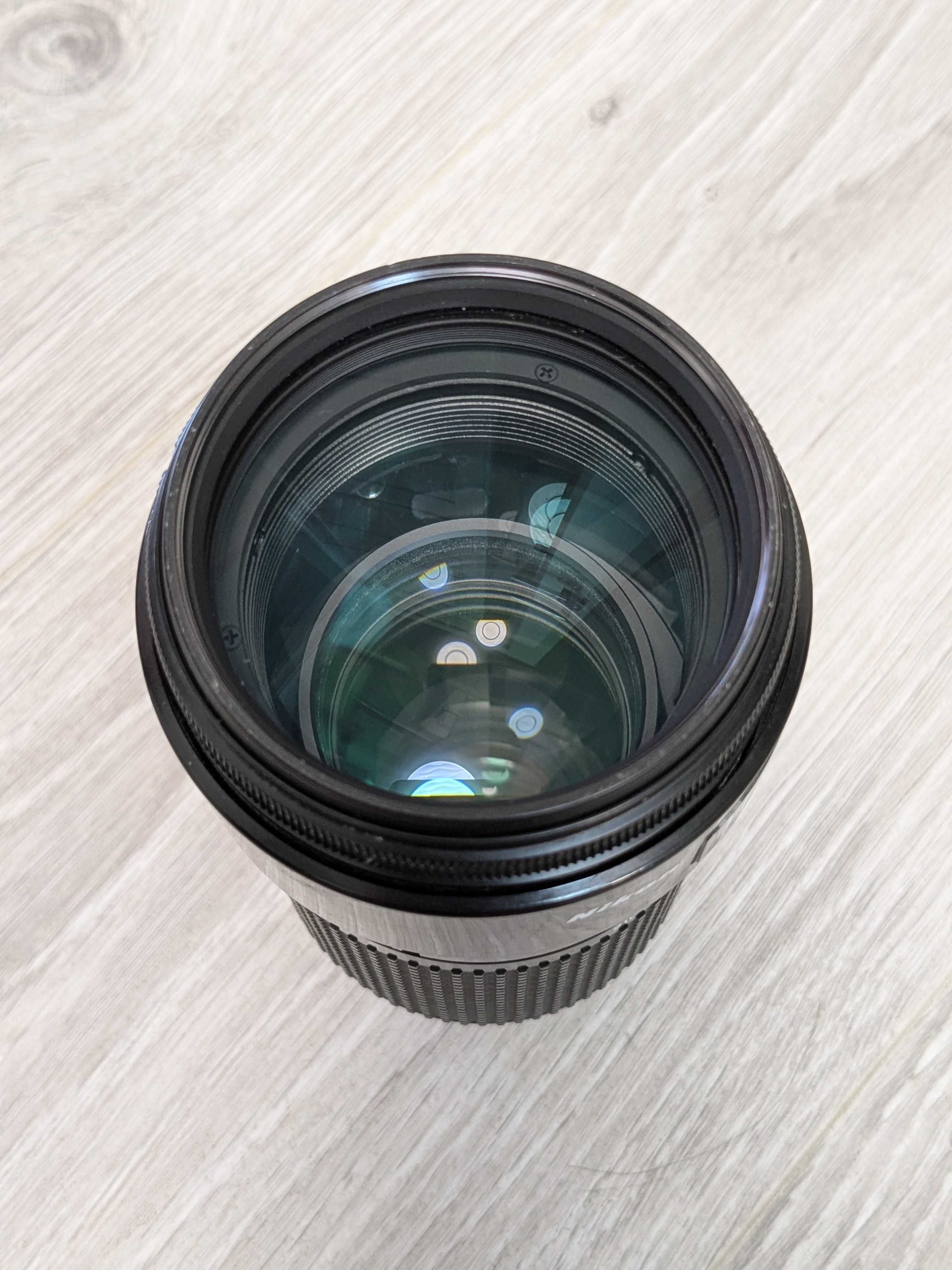 Nikon AF Nikkor 70-210 F 4