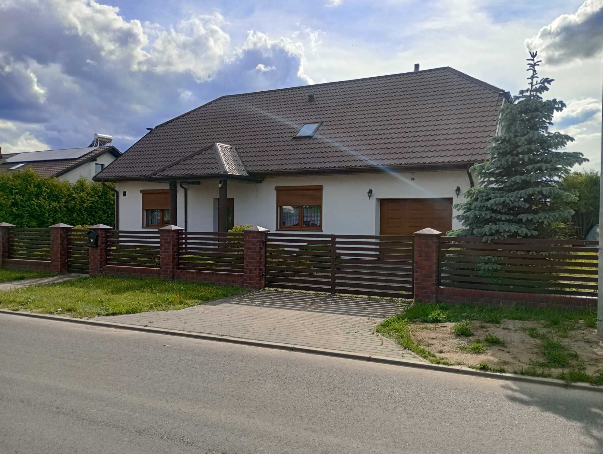 Dom wolnostojący