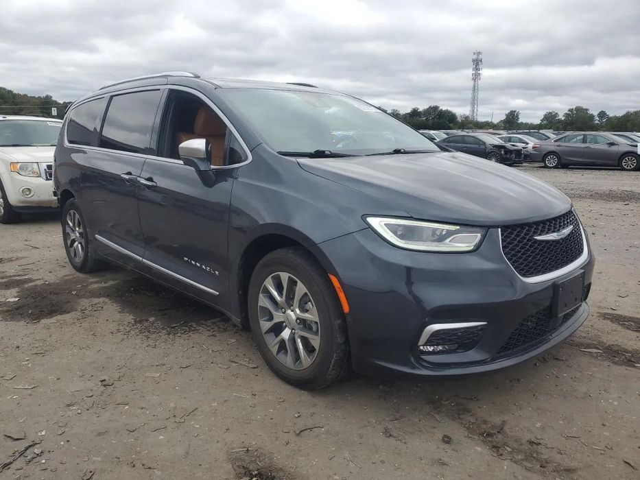 Chrysler Pacifica Chrysler PACIFICA 2021 / PINNACLE / MAŁA SZKODA tyłu pojazdu/ Plug-In