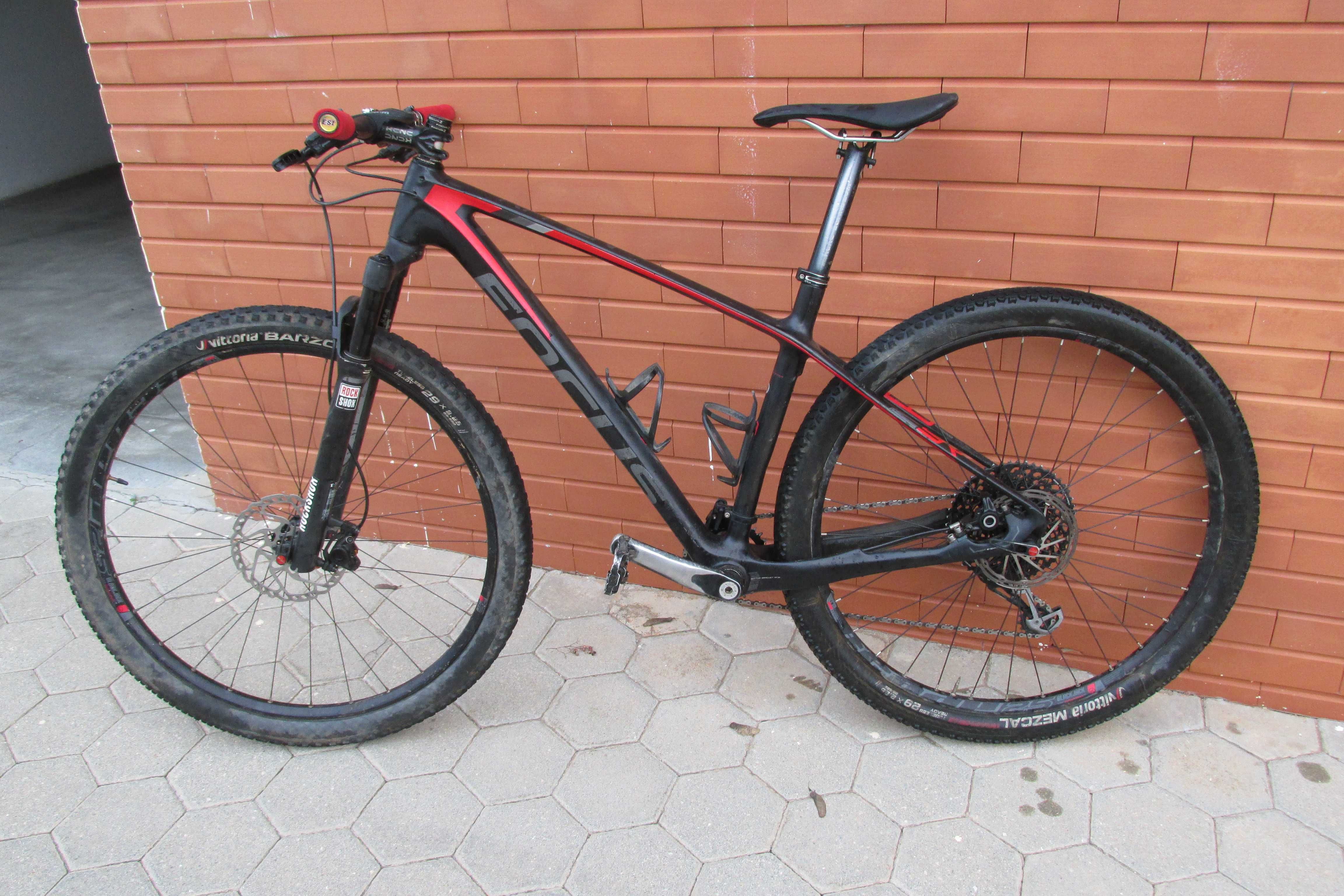 Bicicleta BTT Focus Raven 29R 5.0 Carbono (M) - GX Eagle 12V