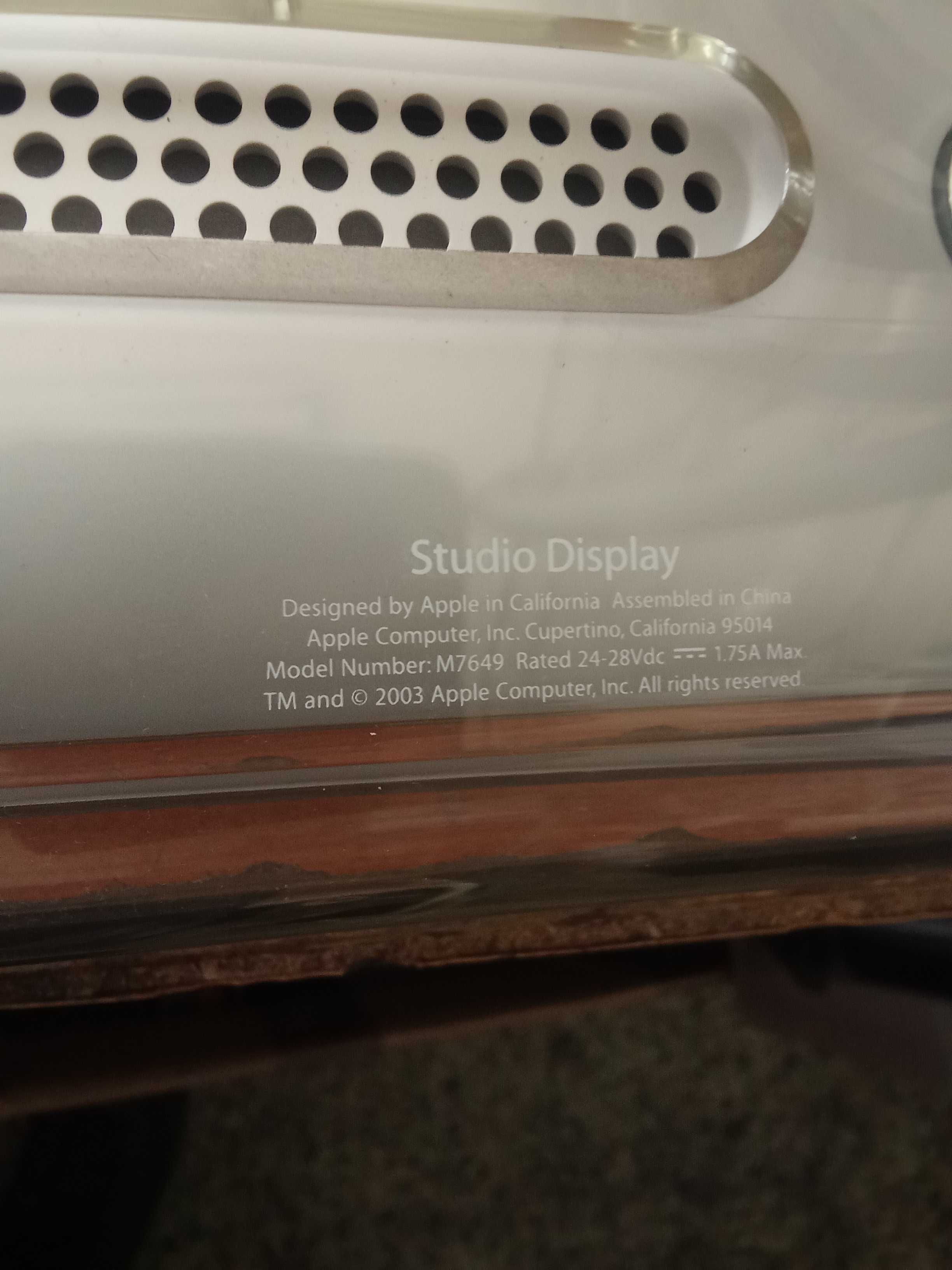 Monitor 17 MAC Vintage