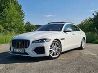 Jaguar XF Matrix LED + Kamera BlackVue + AC do 02/26