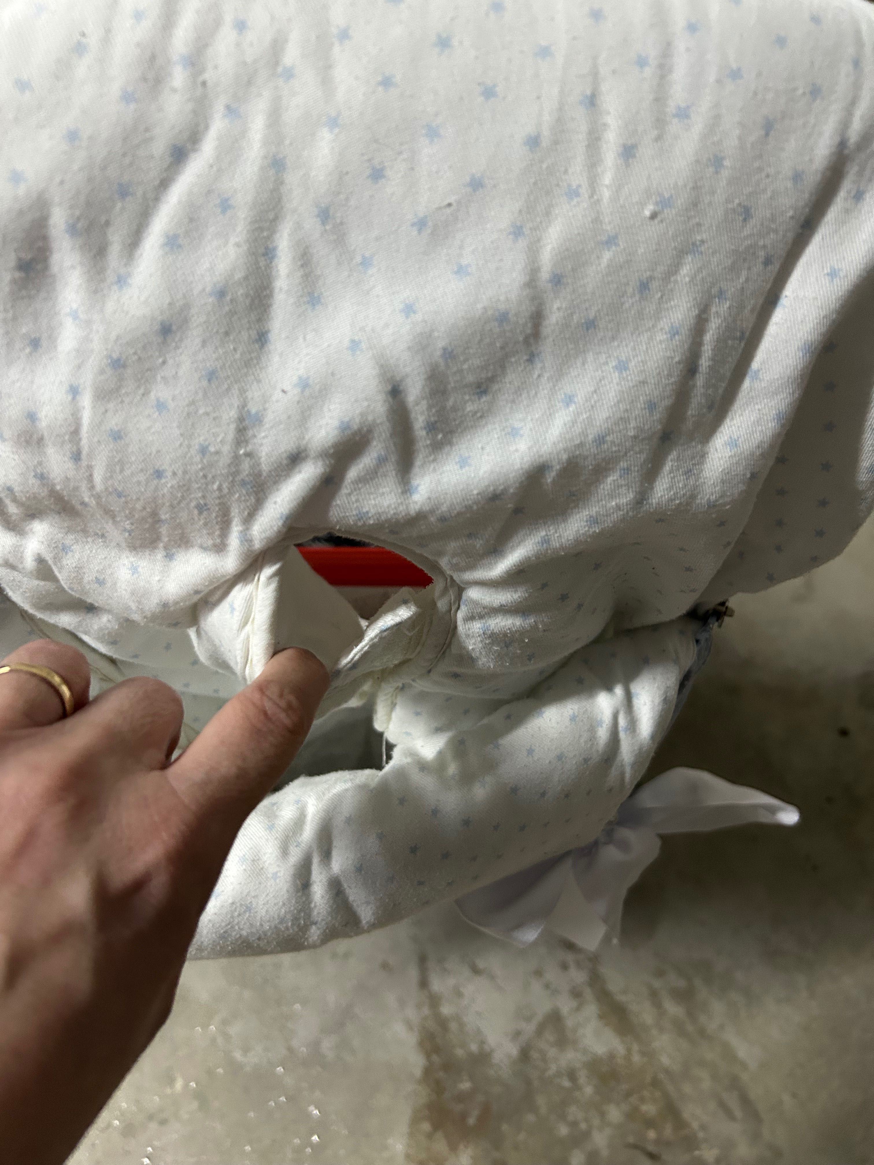 Forra de babycoque (ovo) universal branco e azul