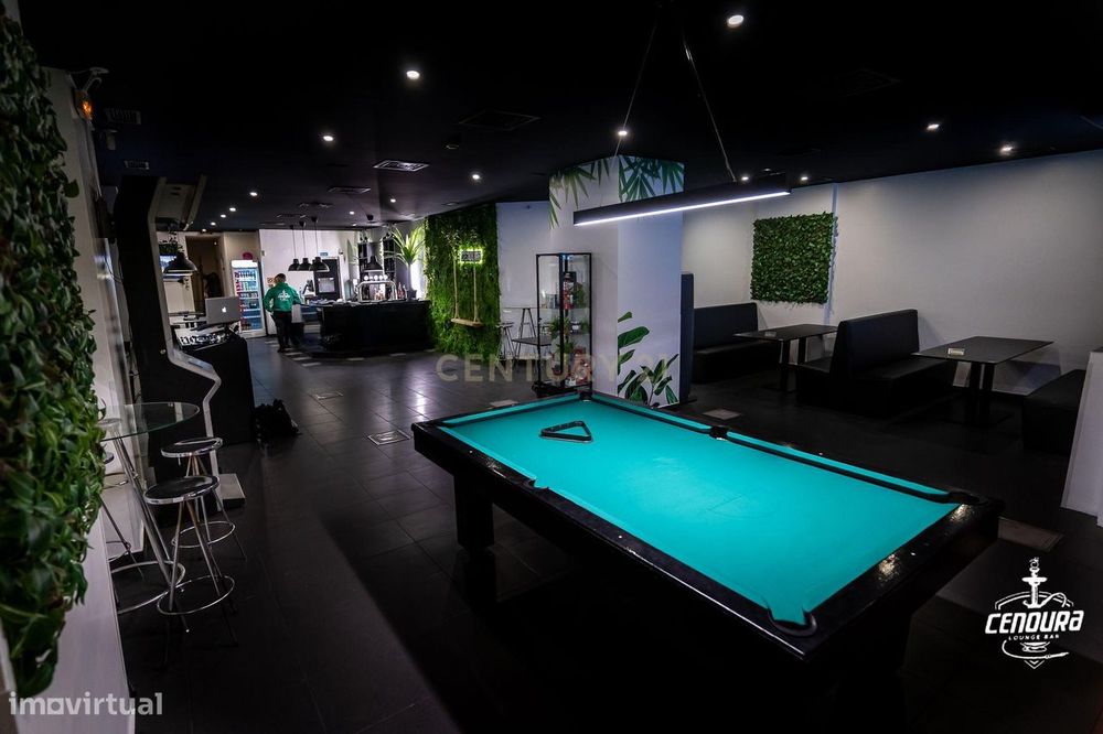 Espaço Comercial Moderno em Loures com Excelente Localização - Trespas