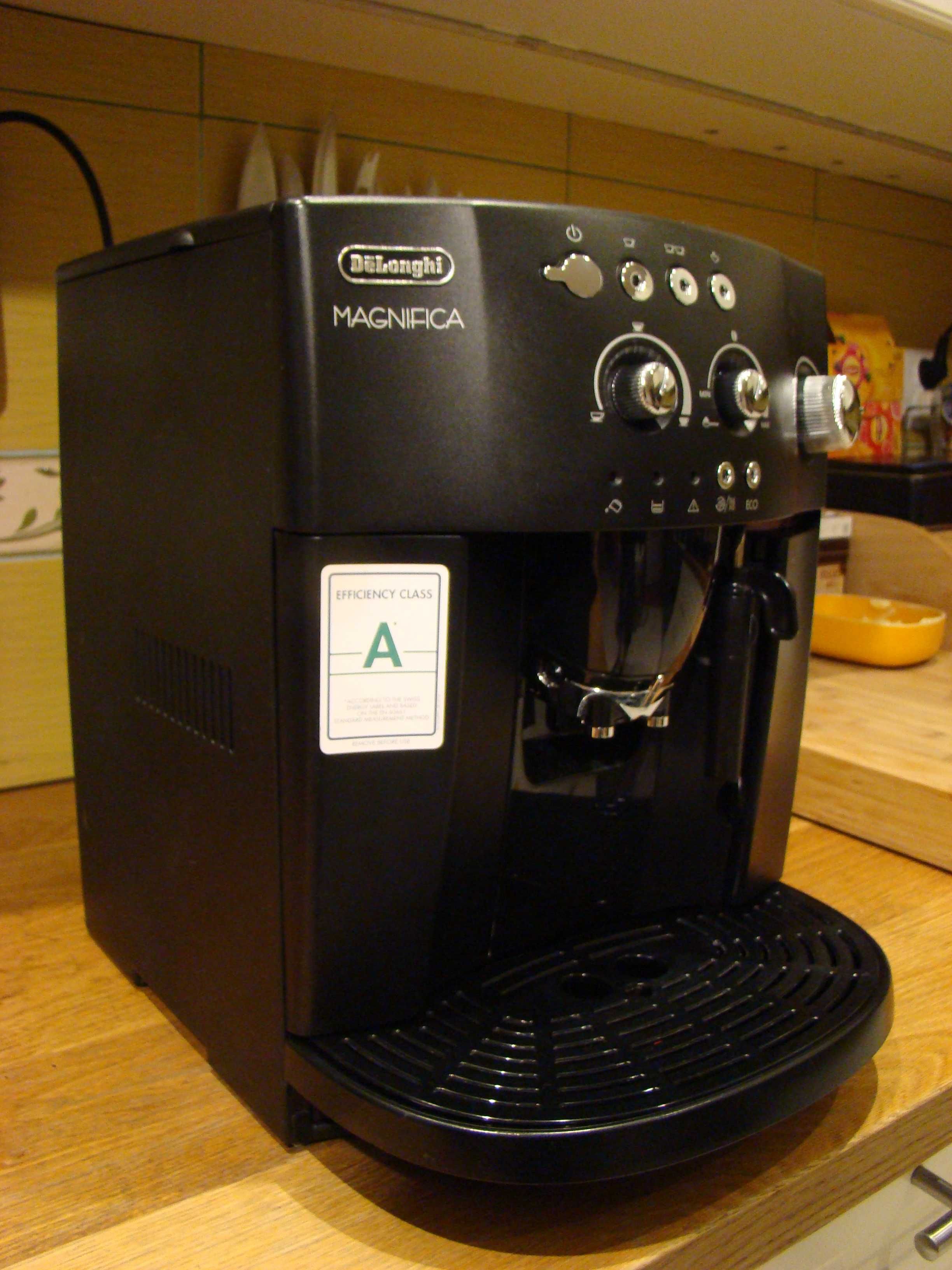 Ekspres DeLonghi Magnifica sprawny