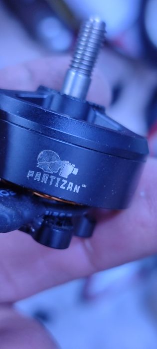 Моторы на fpv ENAX 2807 1300kv для 5" 7" 8" 9"