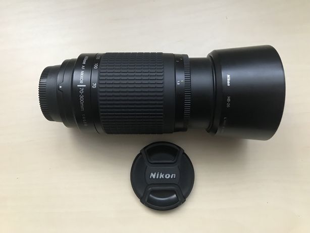 Obiektyw Nikon AF Nikkor 70-300 1:4-5.6 G super tele