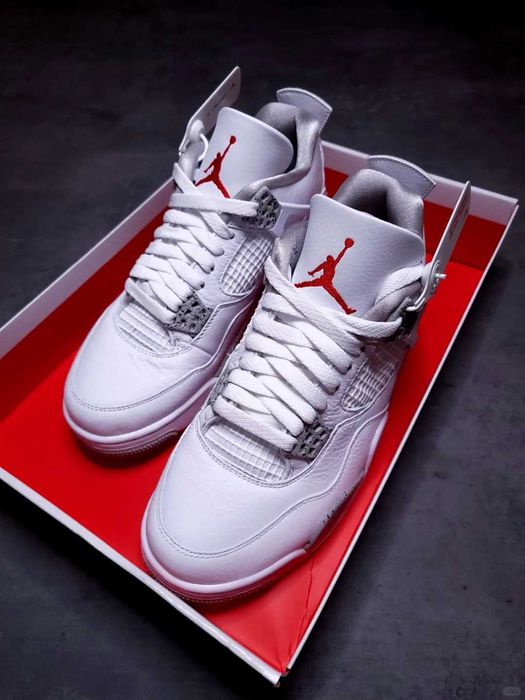 Buty-Trampk-Jordan 4 retrotechwhiteOre R.44
