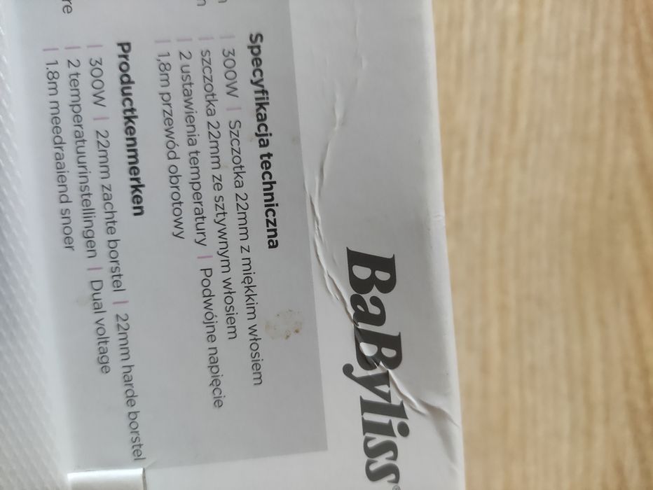 Nowa szczotka do włosów