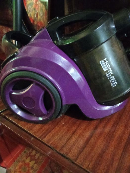 Продам Пылесос!!! Б\У в хорошем состоянии