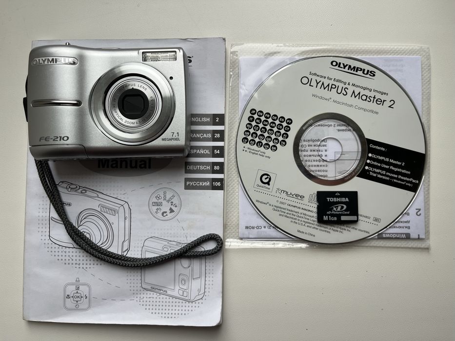 Цифровий фотоапарат Olympus Fe-210.