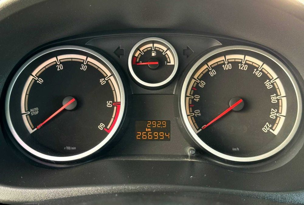 Opel Corsa D 1.3 CDTi- Garantia Incluída