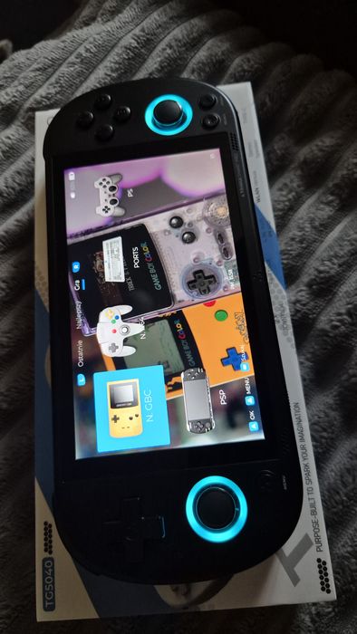 Trimui Smart Pro 256GB, przenośna retro konsola